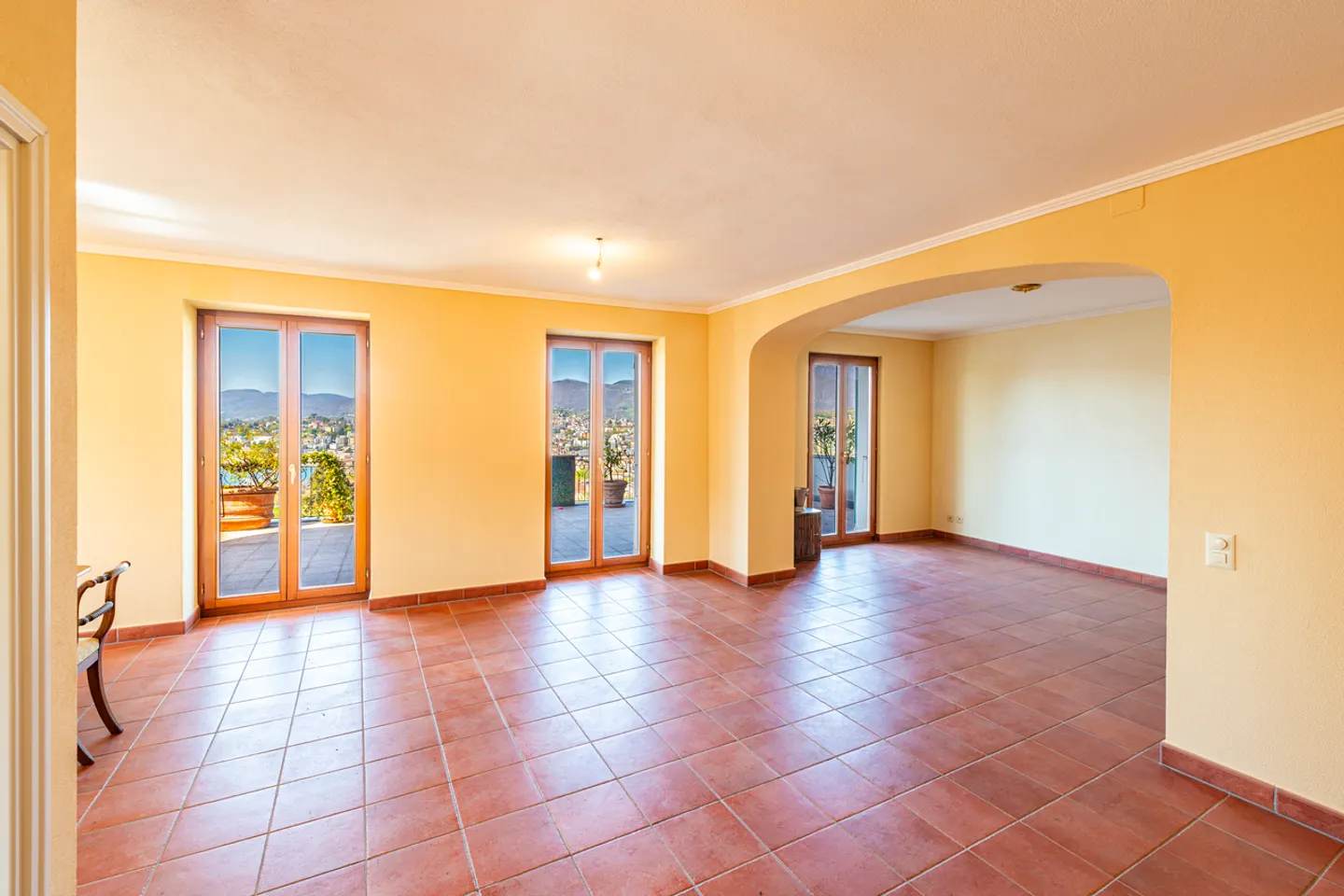 Ca' Rossa | Appartement élégant de 3,5 pièces surplombant tout le golfe de Lugano - Photo 7 sur 19