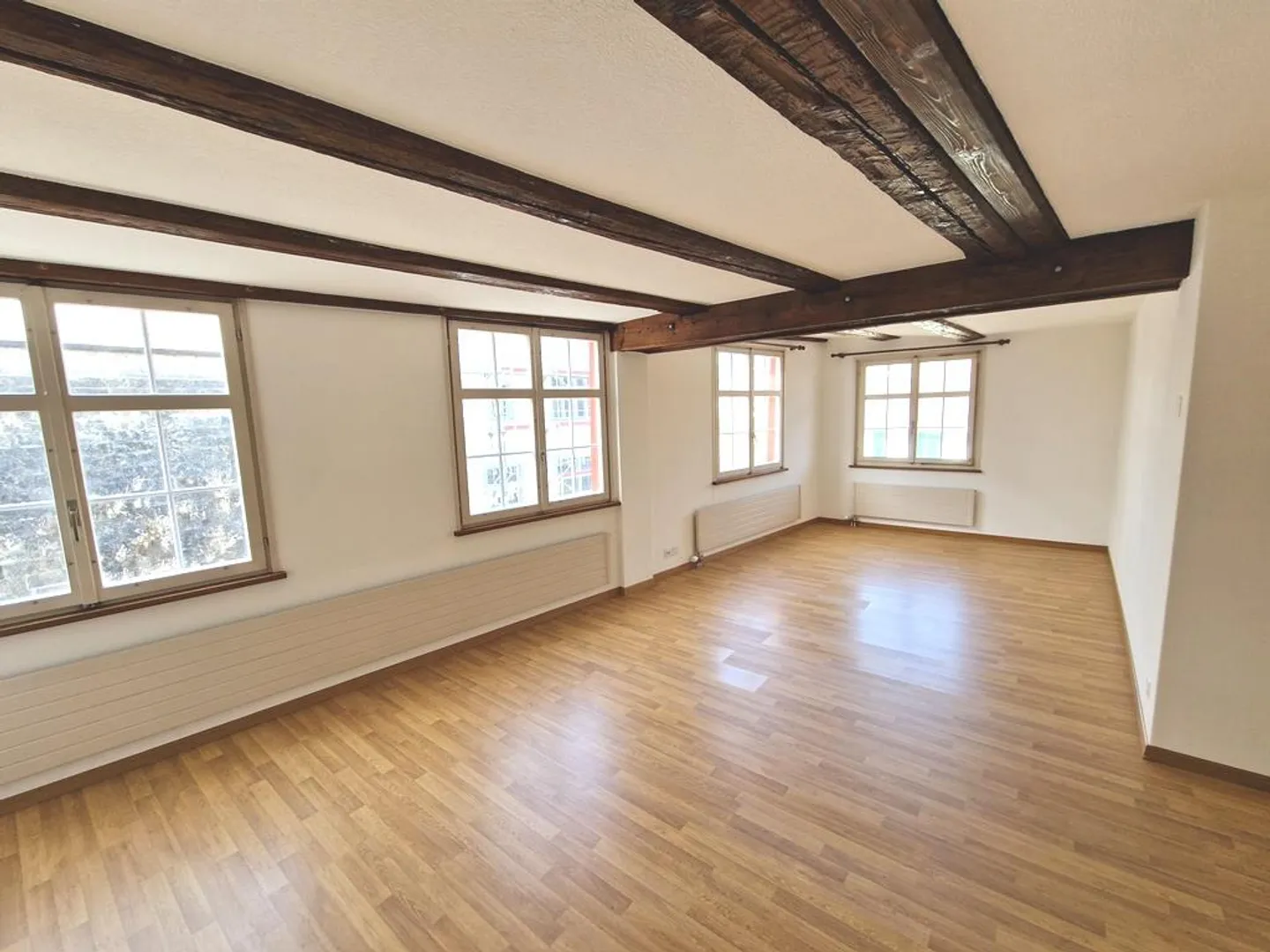 Grosszügige 2-Zimmer Altbau-Wohnung - Foto 4 di 10