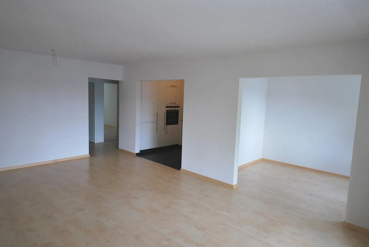 Appartamento luminoso in posizione centrale - Foto 4 di 7