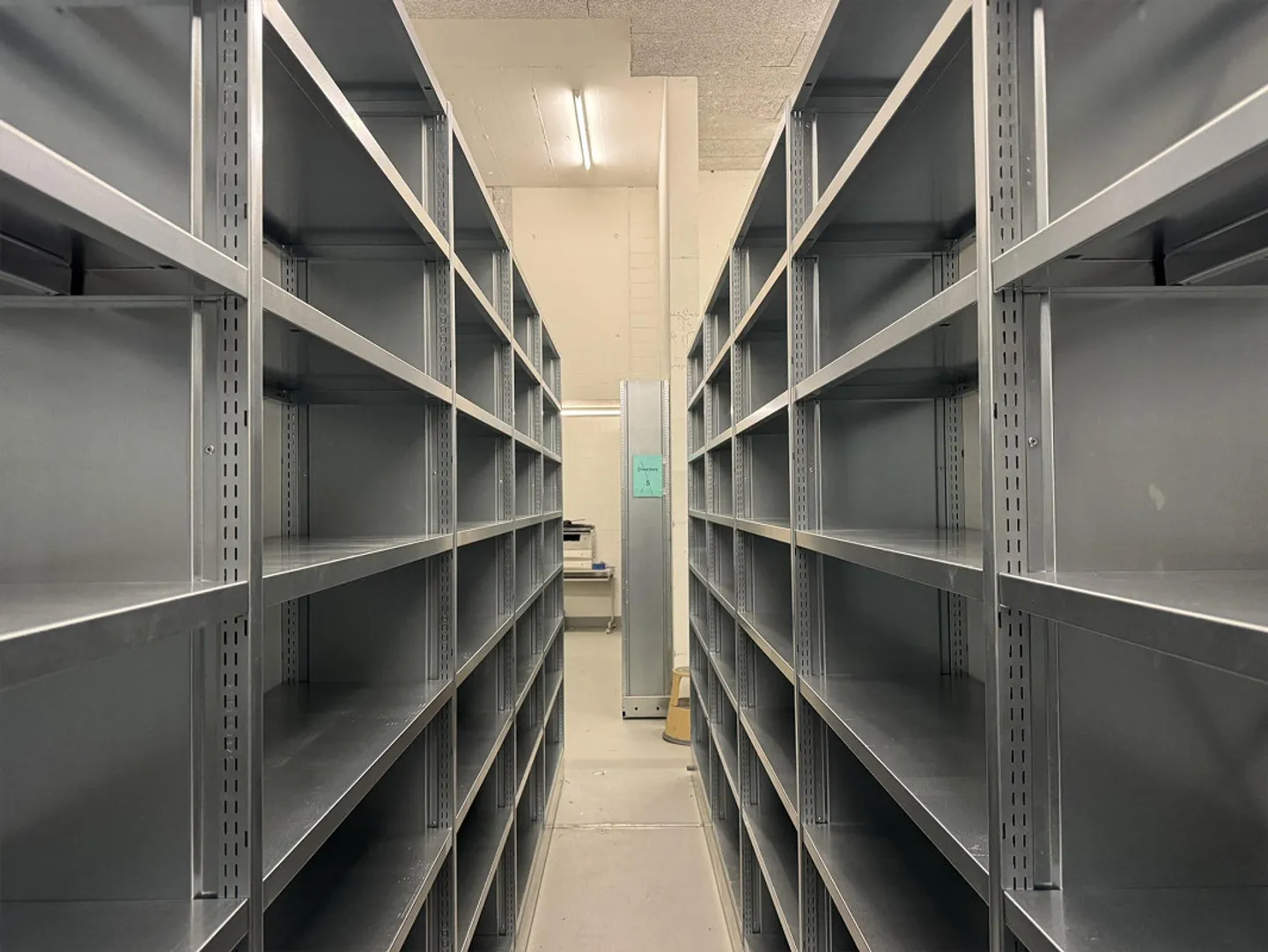 Archivio a San Gallo incluso scaffali mobili - Foto 2 di 4