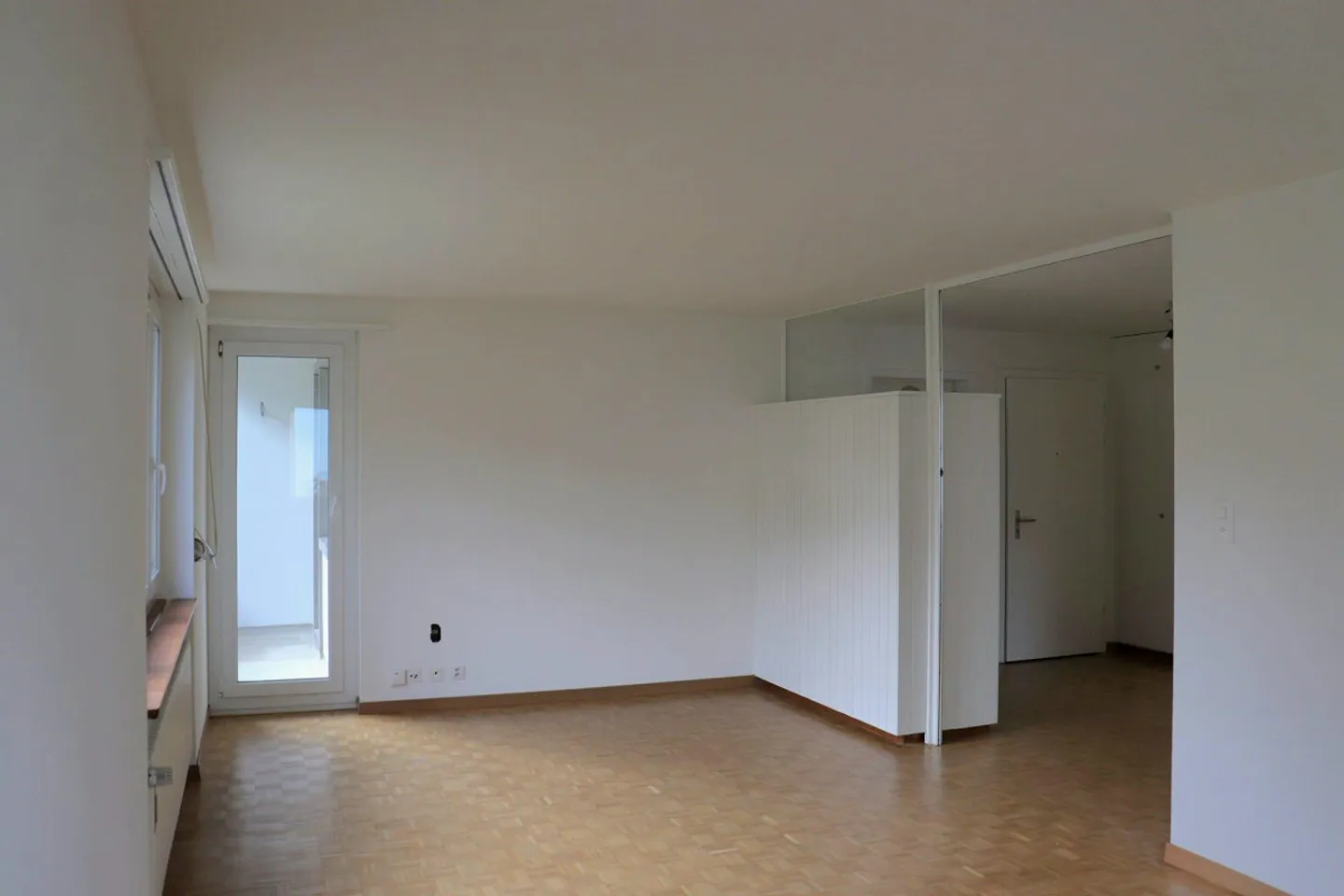 Appartement spacieux de 3,5 pièces à Nussbaumen - Photo 2 sur 8