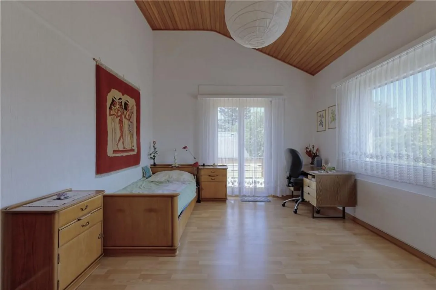 6½-Room Single-Family House with Plenty of Space to Feel Good - Photo 10 of 13