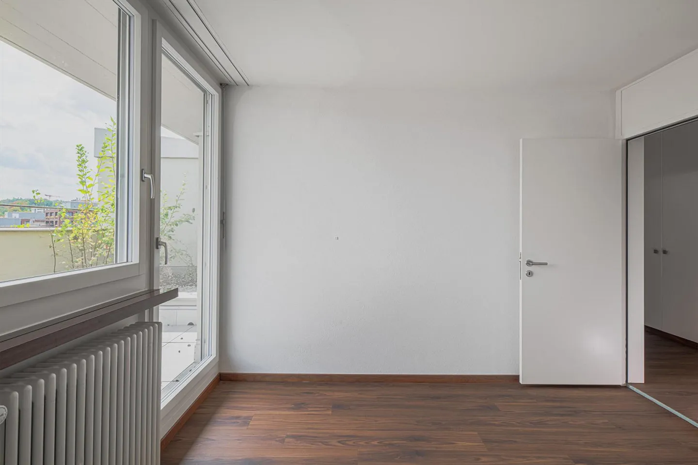 Ampio appartamento attico di 5,5 locali nel cuore di Kloten - Foto 8 di 8