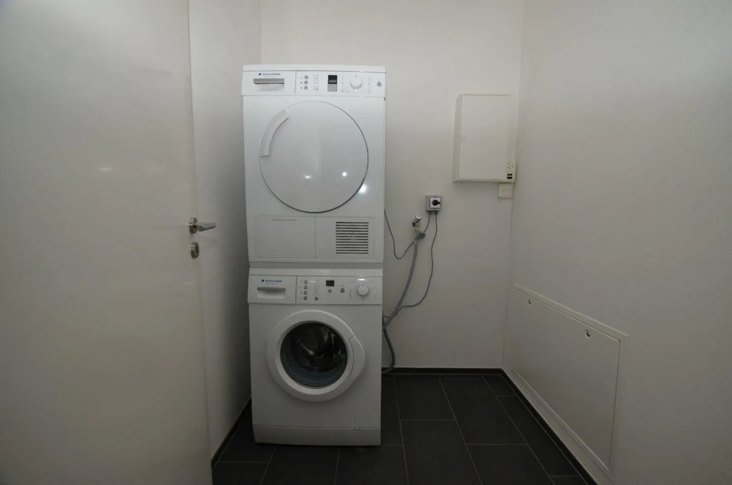 Grosszügige 5.5 Wohnung mit Fernblick ins Grüne - Photo 10 of 11