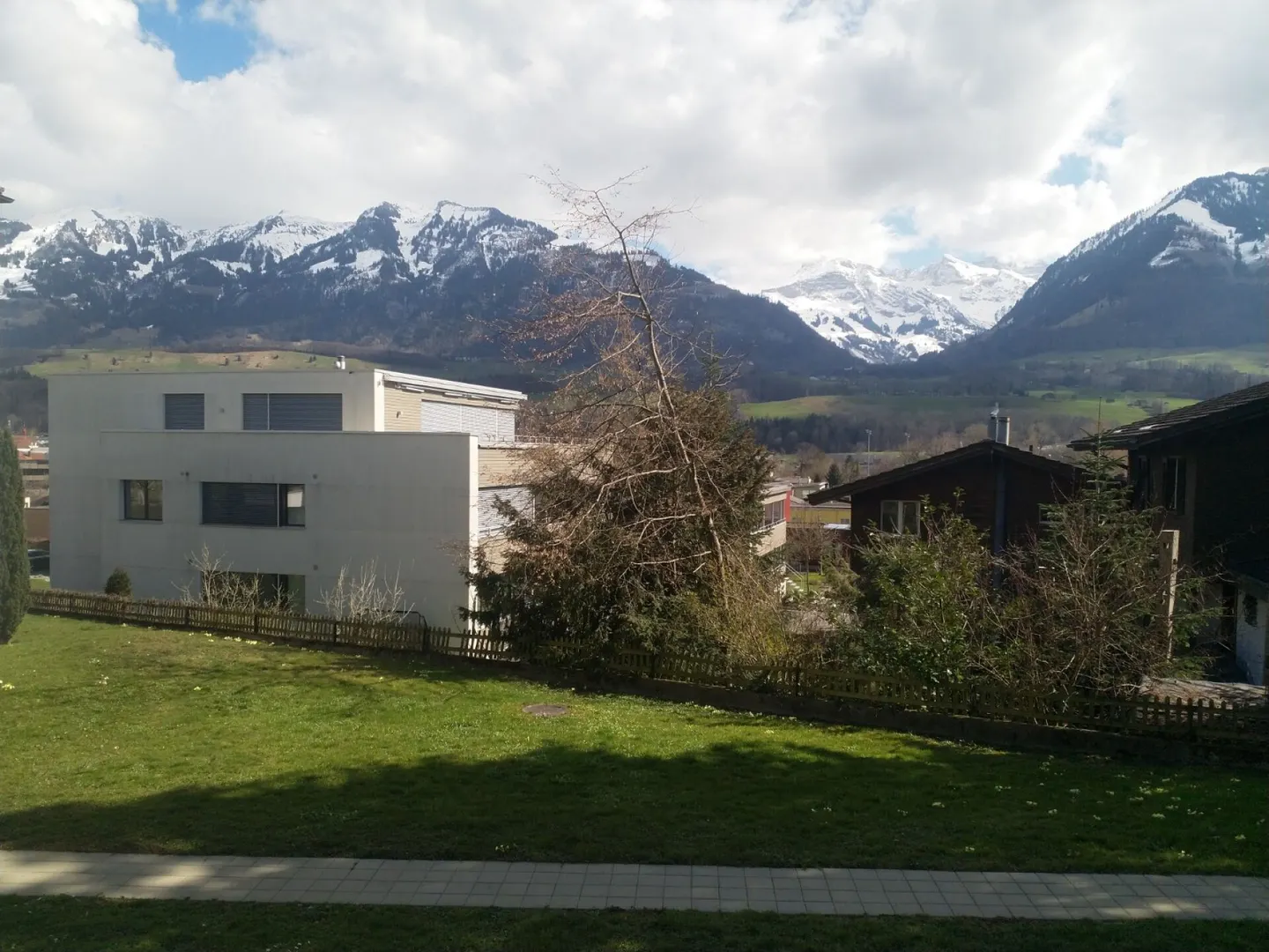 Sunny 4-room apartment in Sarnen - Photo 9 of 10
