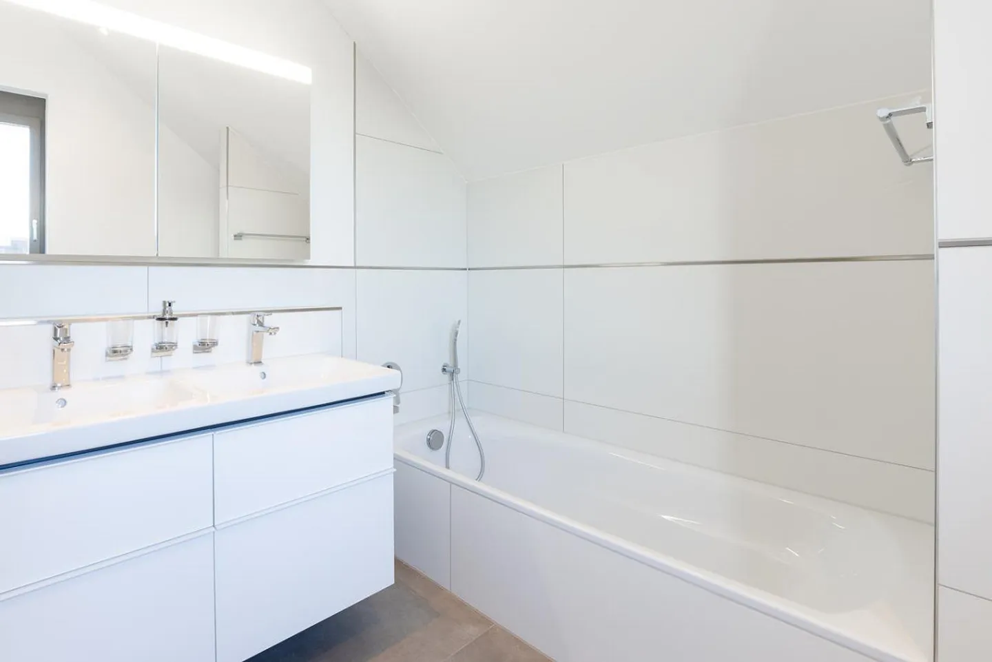 Fantastico attico con carattere di proprietà - Foto 9 di 14
