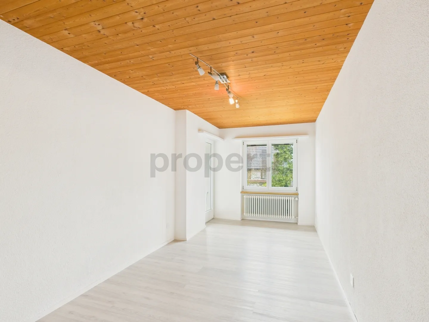 Appartement spacieux de 4,5 pièces avec vue sur la montagne à Maschwanden - Photo 5 sur 13
