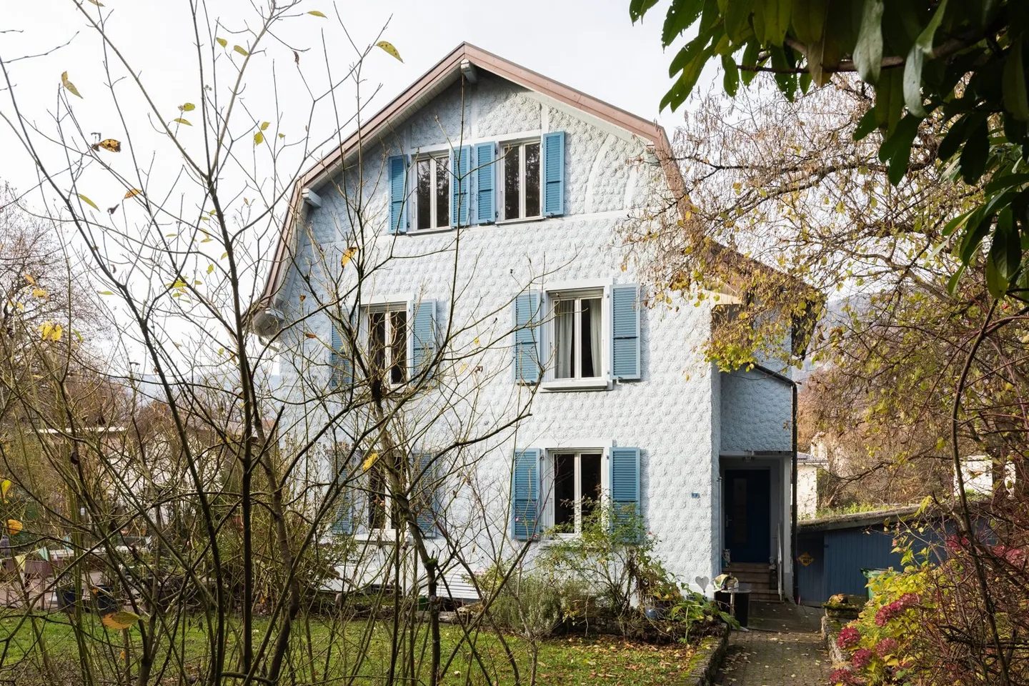 Adatto alle famiglie e vicino alla natura: Ampia casa bifamiliare con molto spazio esterno - Foto 21 di 21