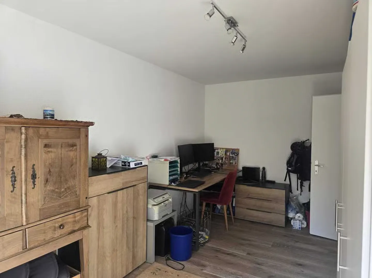 À LOUER - Magnifique duplex 5,5 pièces avec vue panoramique sur le lac - Photo 7 of 12