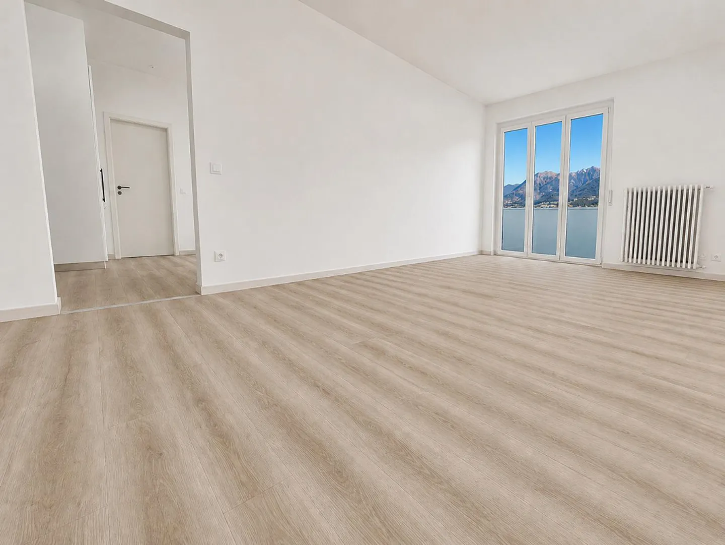 DISPONIBLE À PARTIR DE JUILLET - 2.5 pièces modernes à Chiasso - Photo 2 sur 8