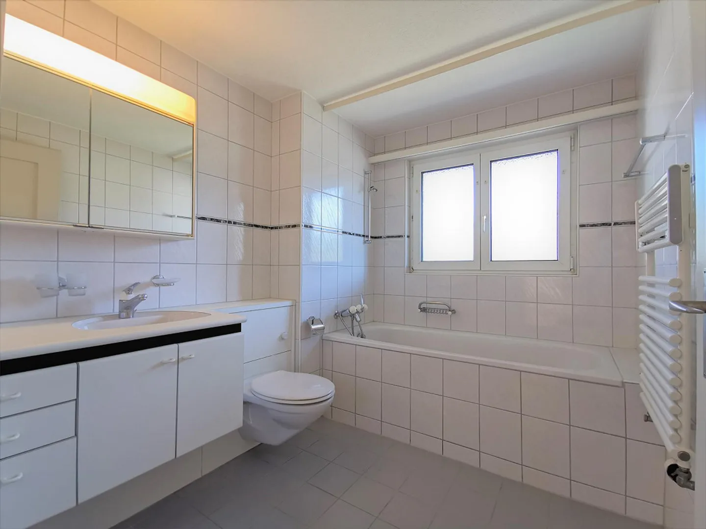 Helle 4.5 Zimmer Wohnung - Foto 6 von 8