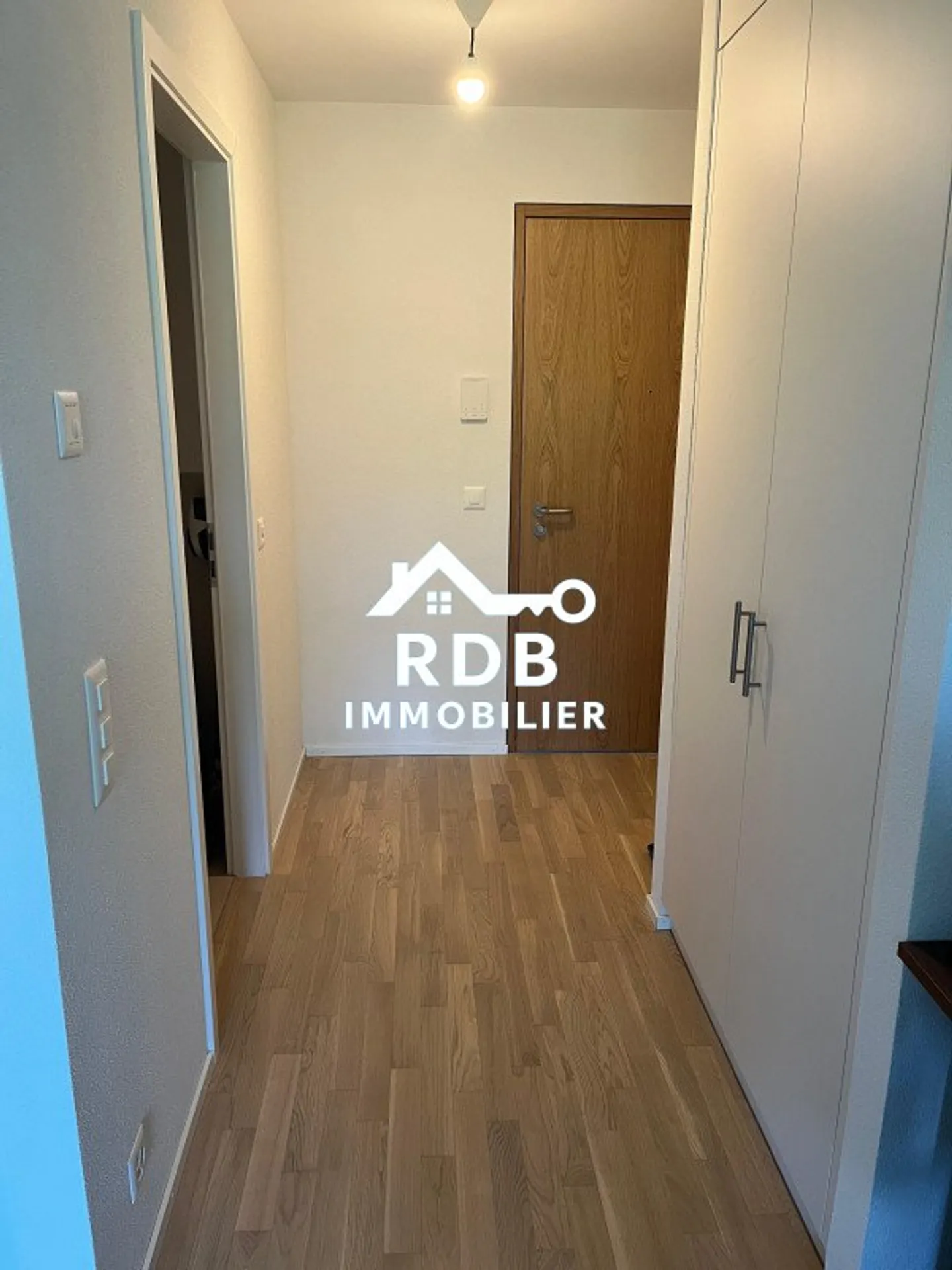 1.5 Room Apartment - Photo 4 of 10