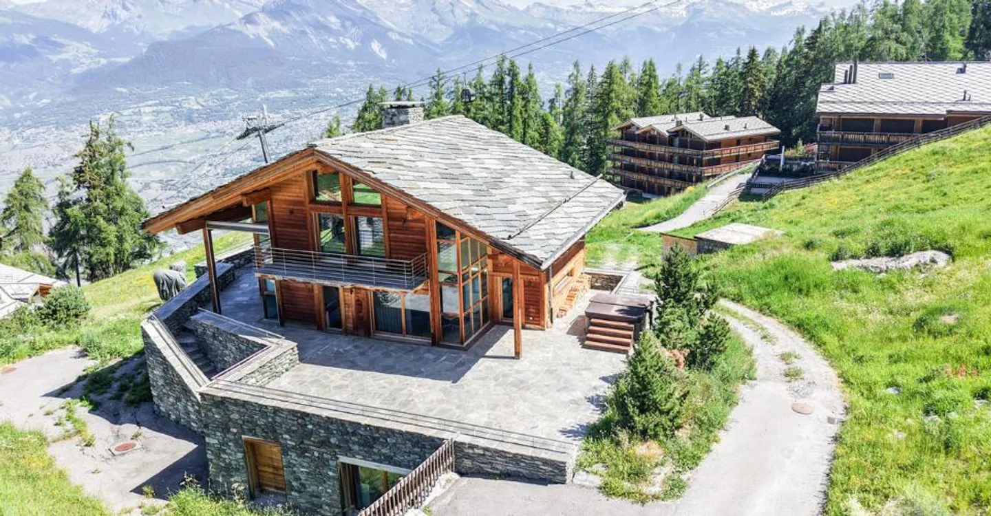 Magnificent Chalet der Spitzenklasse direkt an den Skipisten - Foto 1 von 13