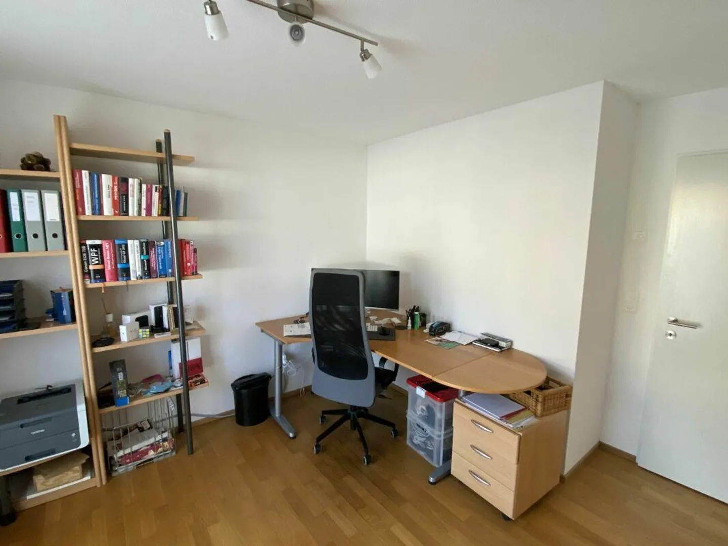 Modernes 3.5-Zimmer-Apartment - Foto 7 von 10