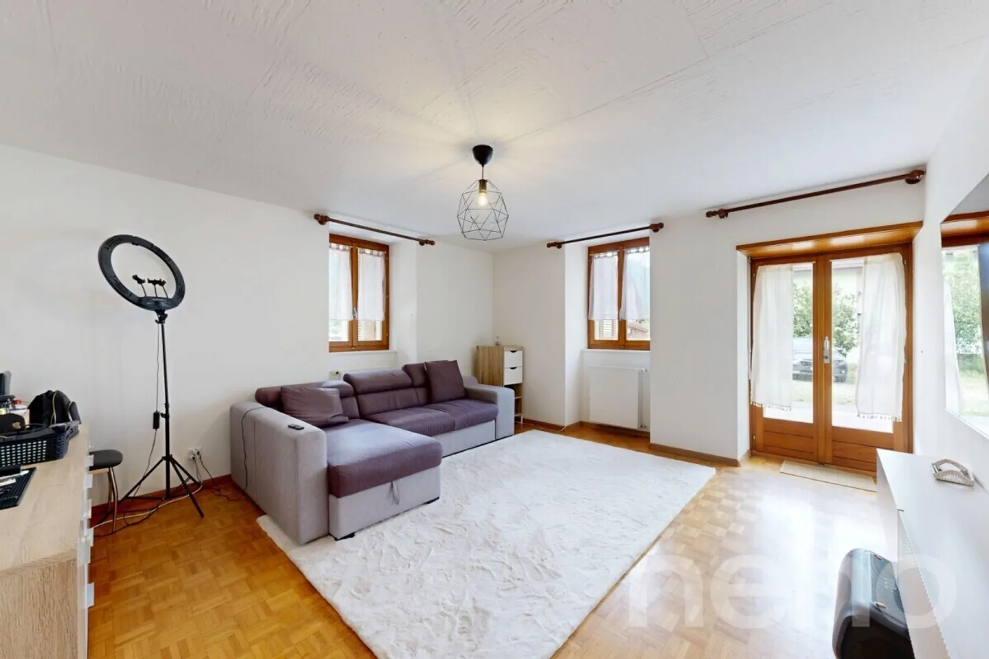Gebäude mit 2 Wohnungen 3.5 + 1 Dachgeschoss 3.5 vollständig renoviert. - Foto 9 von 12