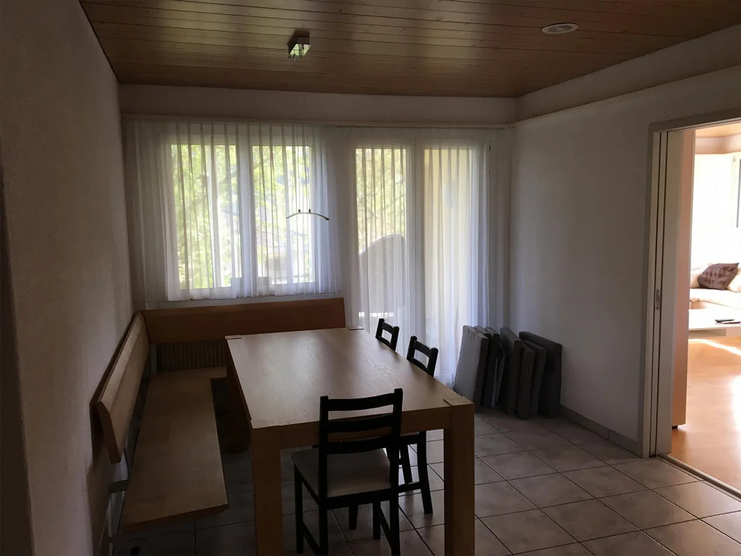 Quiet 6 ½ Room Single Family House in Top Location in 3550 Langnau - Photo 5 of 8