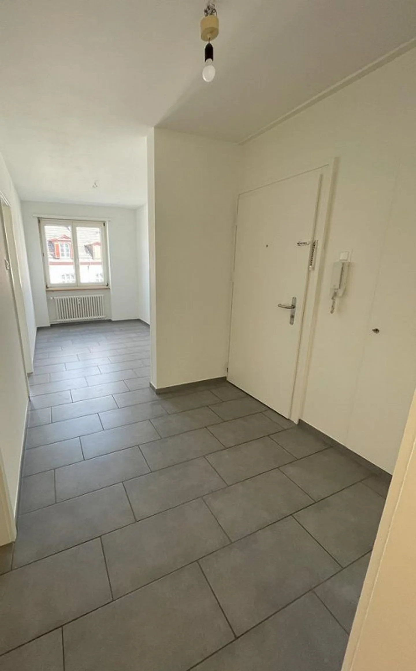 Appartamento di 2.5 locali nel popolare quartiere Iselin - Foto 5 di 8