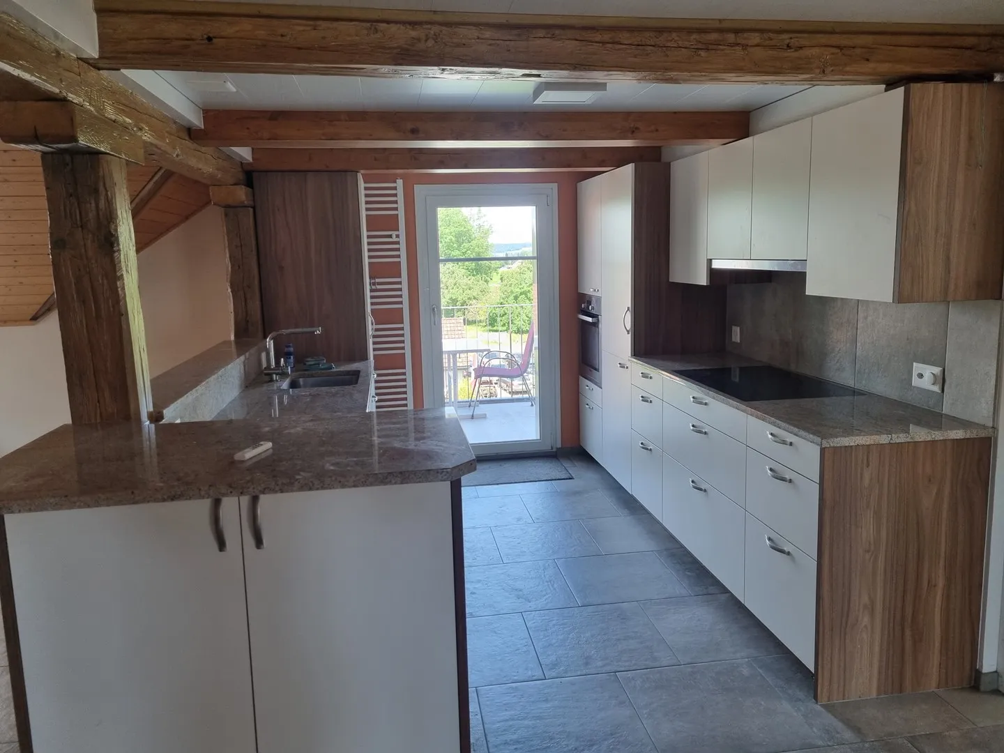 Appartamento in affitto - Foto 5 di 8