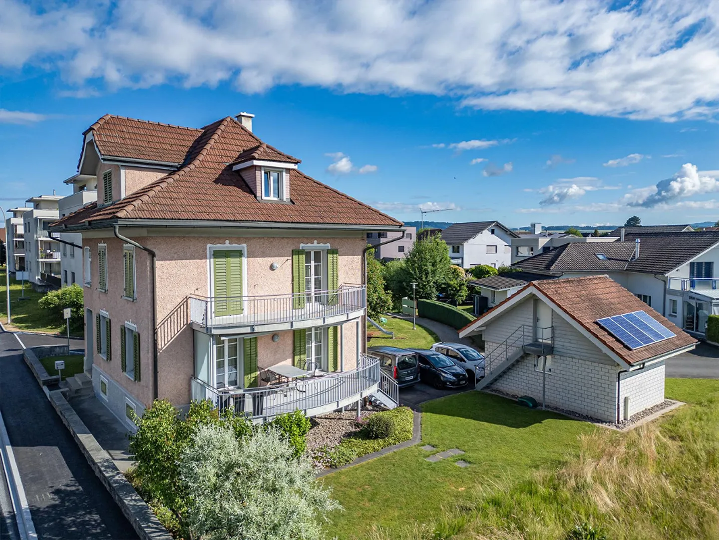 Maison individuelle familiale avec beaucoup de charme - Photo 1 sur 11