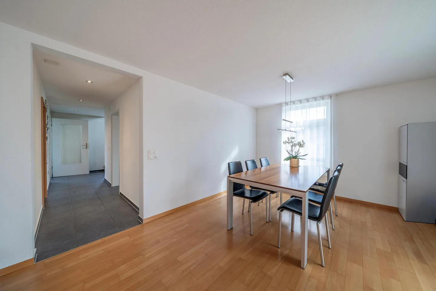 Maison individuelle familiale avec beaucoup de charme - Photo 5 sur 11