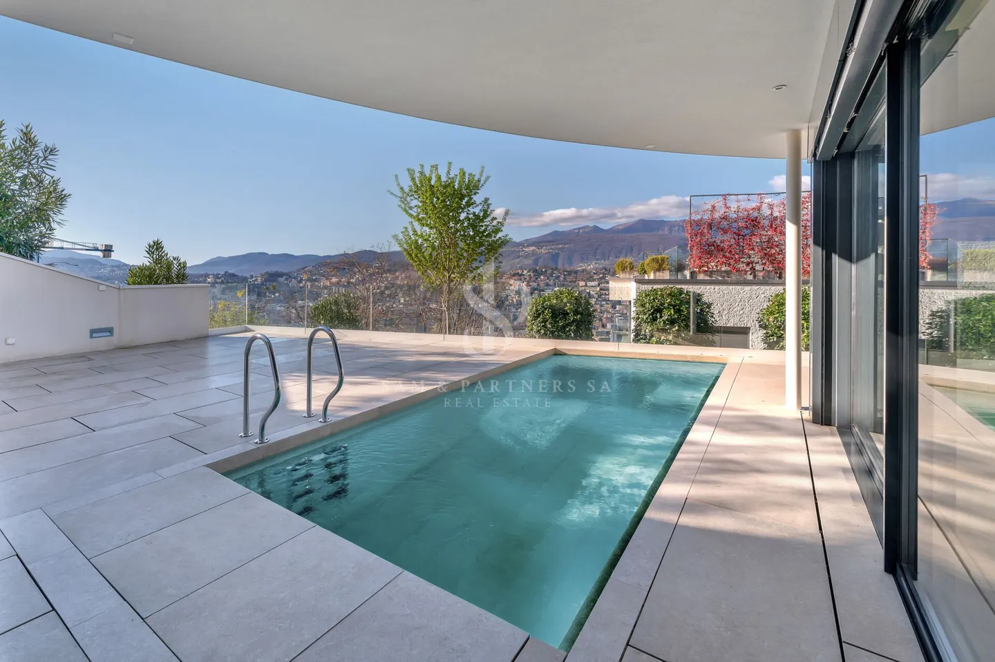 Villa moderne avec piscine - Photo 3 sur 16