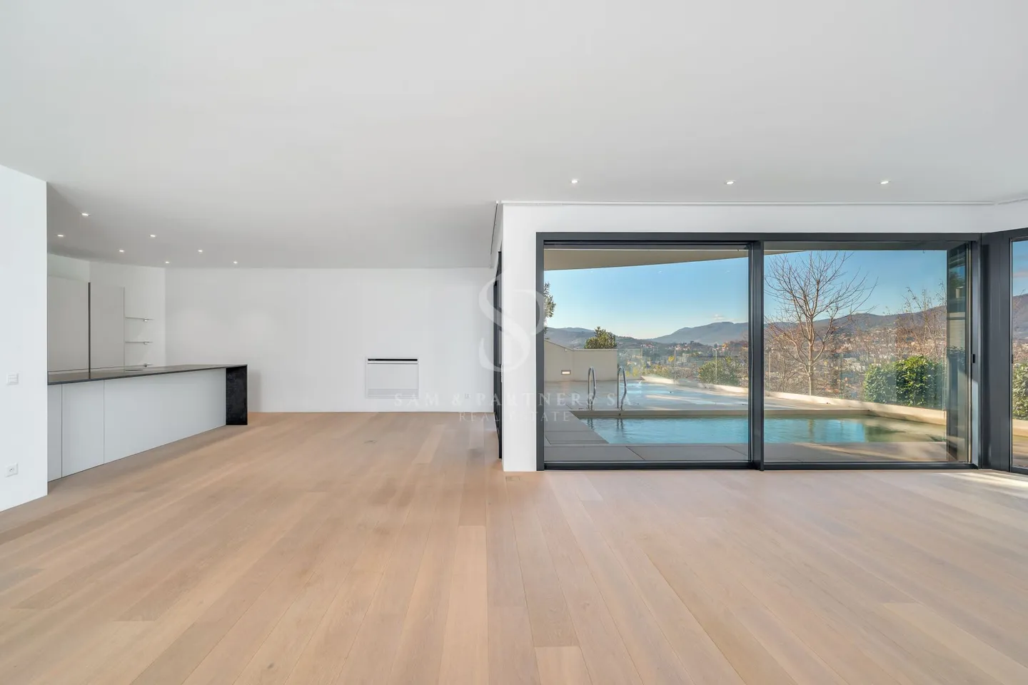 Villa moderne avec piscine - Photo 4 sur 16