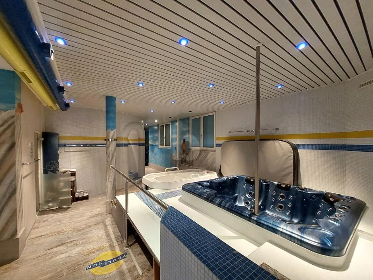 ATTRAKTIVER STANDORT MIT VIEL POTENTIAL ! - Photo 2 sur 6