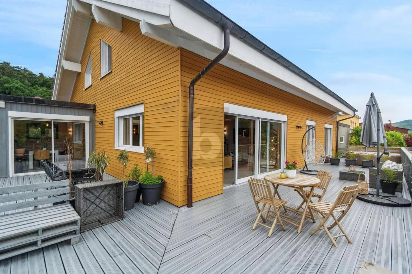 Maison de Luxe Spacieuse à Miécourt - Photo 1 sur 6