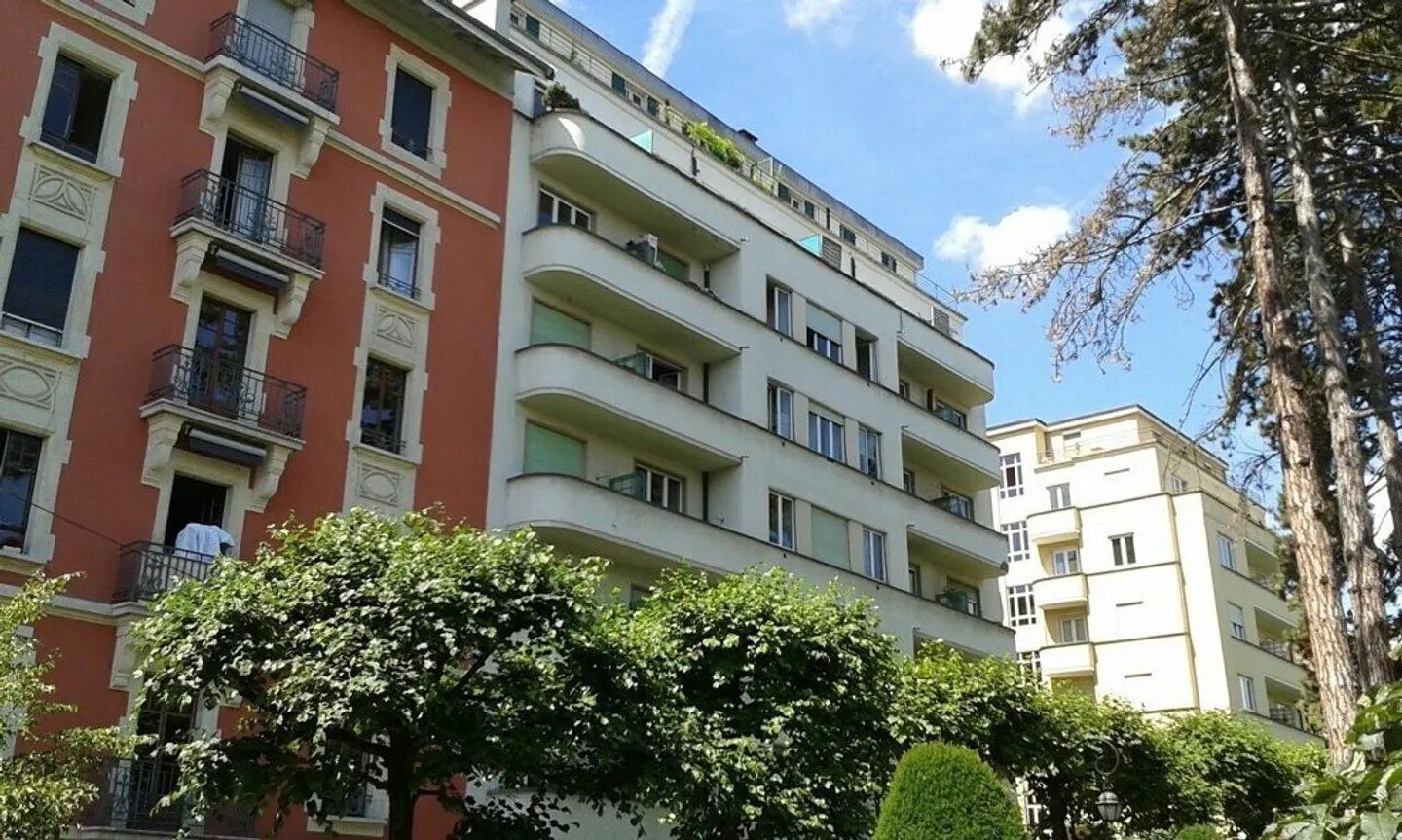 To seize! Charming apartment in the heart of Geneva! - Photo 1 of 5