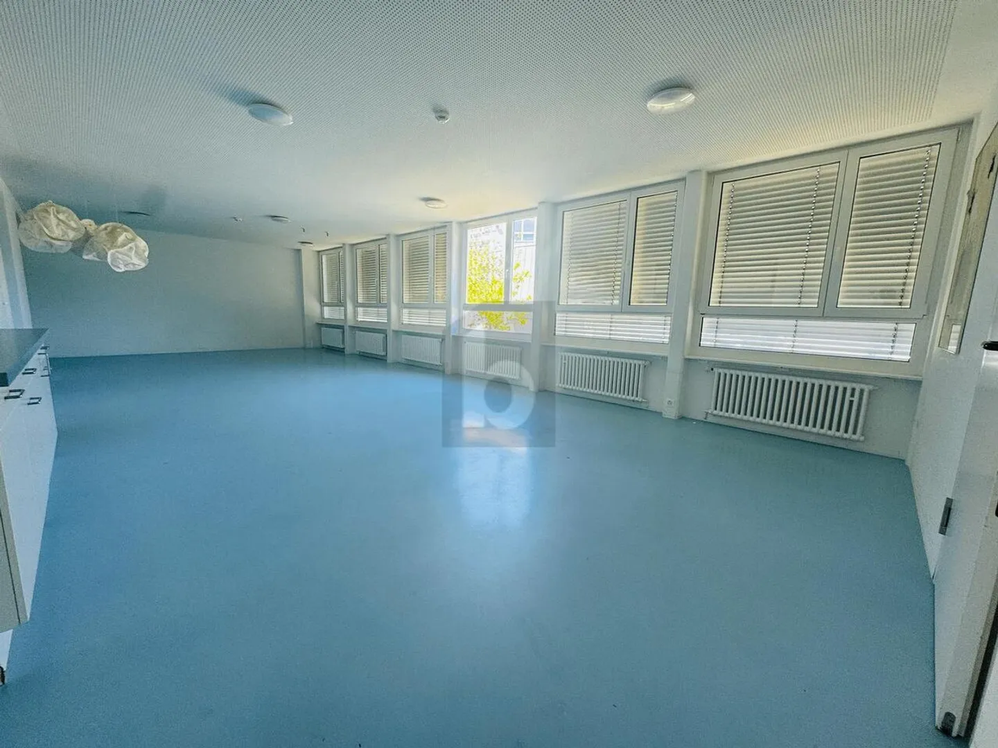 SPACE FOR IDEAS AND PROJECTS - Photo 1 of 6