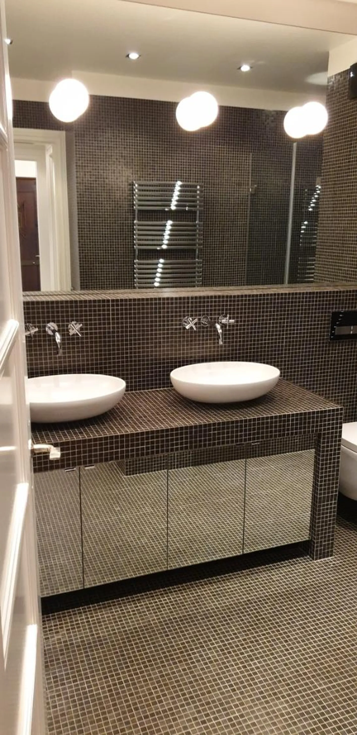 Appartement spacieux aux Eaux-Vives - Photo 11 sur 13
