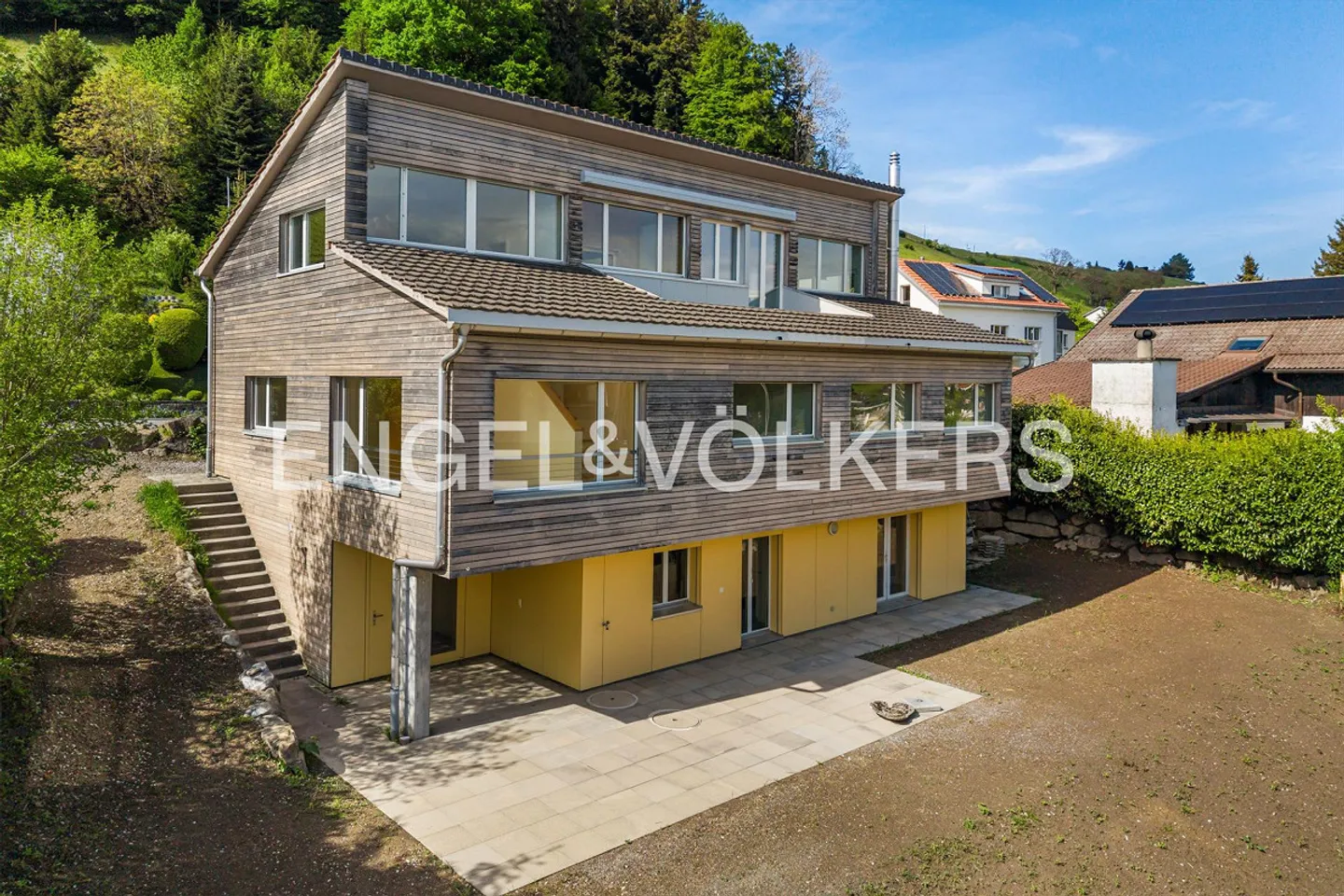 Grosszügiges Zuhause an ruhiger Lage - Foto 1 di 14