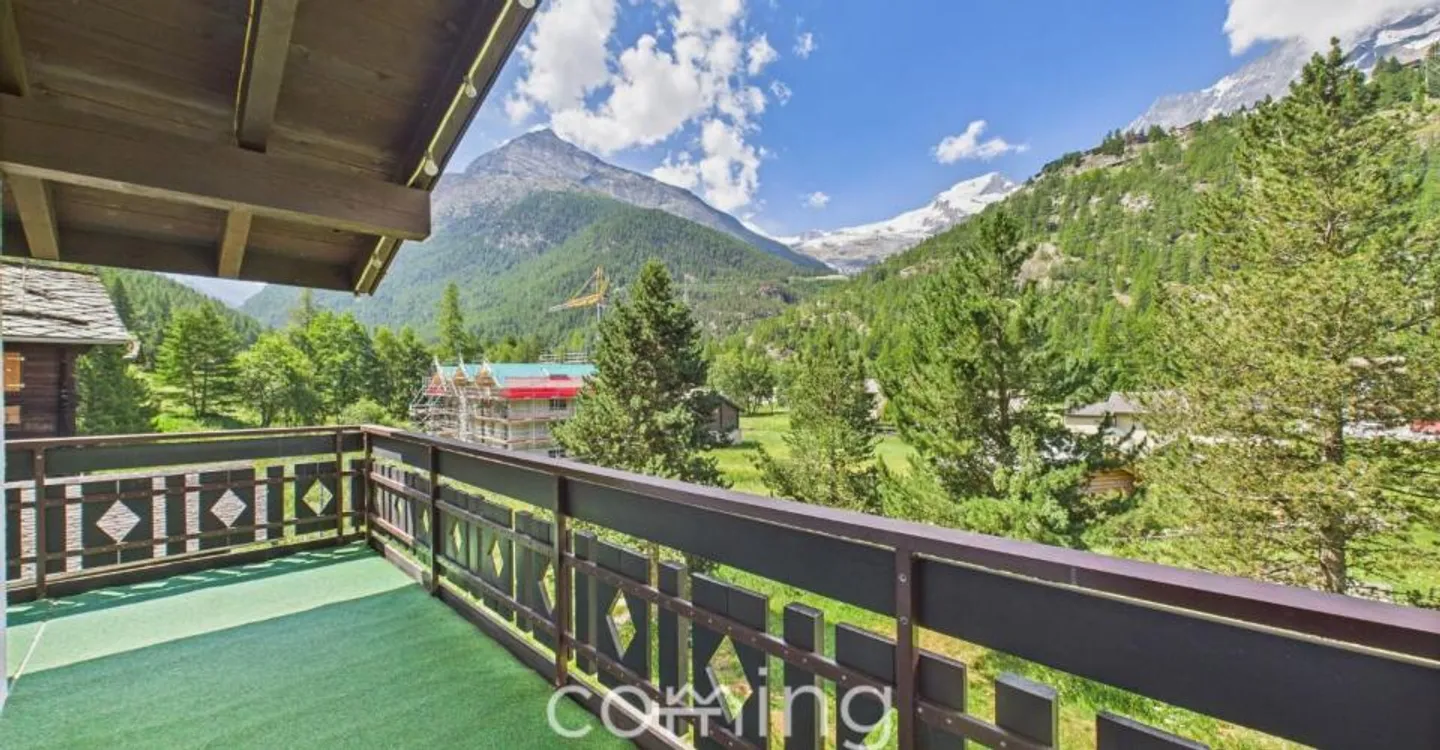Incantevole appartamento di 2.5 locali a Saas-Grund - Con camino, vista sulle montagne e ampio balcone - Foto 10 di 12