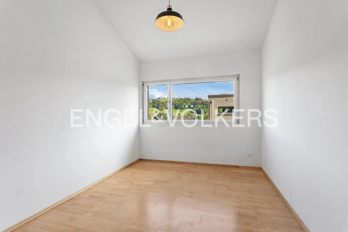 Grosszügiges Zuhause an ruhiger Lage - Foto 6 di 14