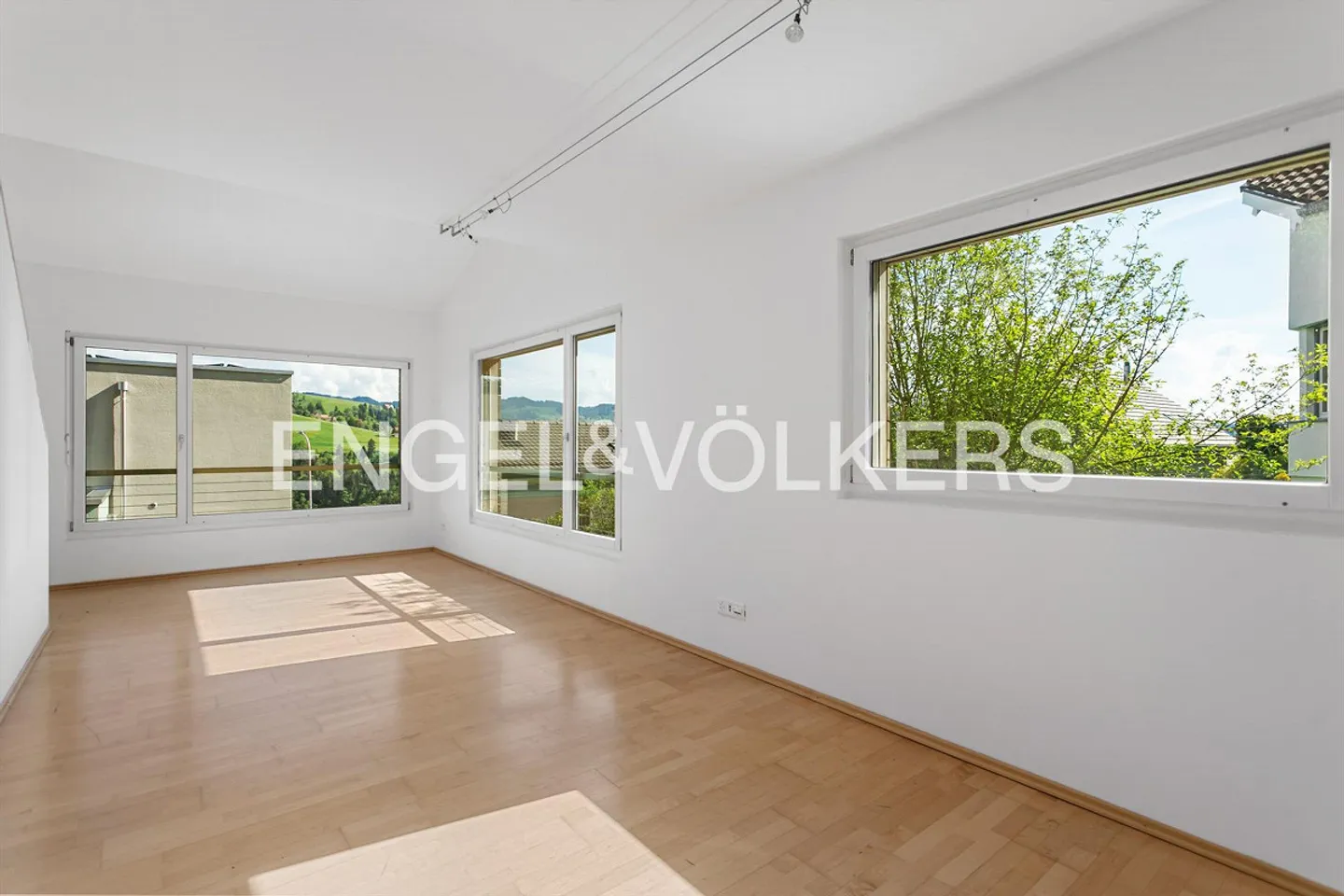 Grosszügiges Zuhause an ruhiger Lage - Foto 8 di 14