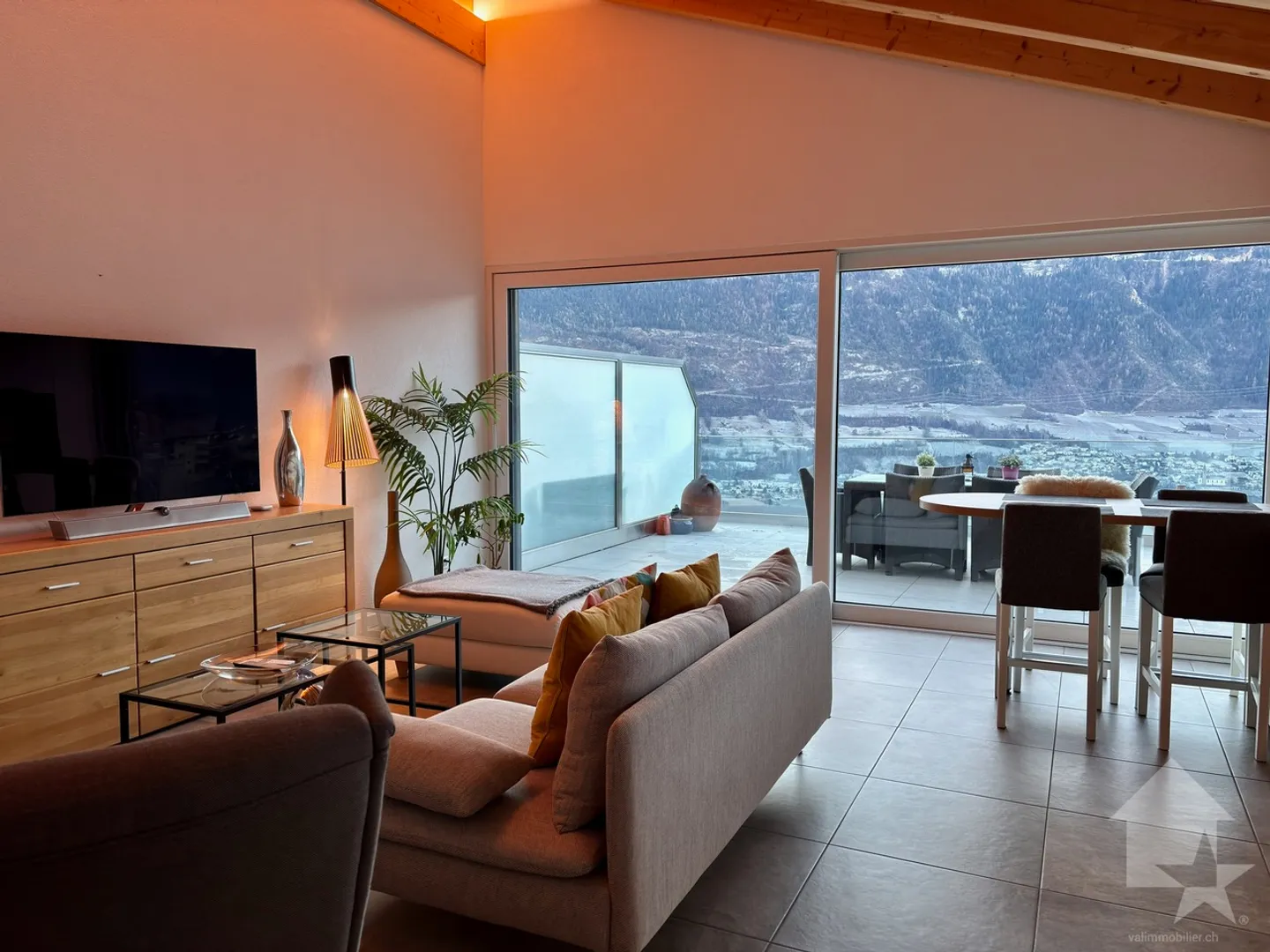 Attico con vista panoramica - Foto 2 di 26