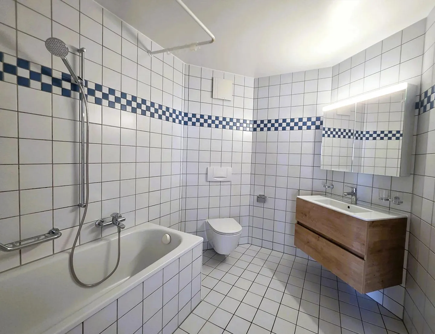 Magnificent 3.5-room duplex in Montreux with lake view - Photo 6 of 6