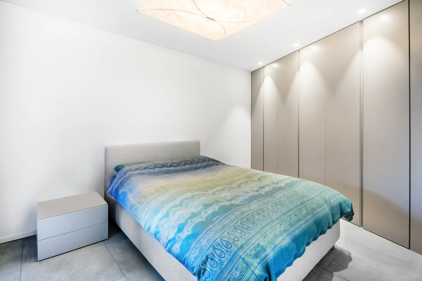 Stylish apartment in a residential complex with swimming pool - Photo 6 of 12