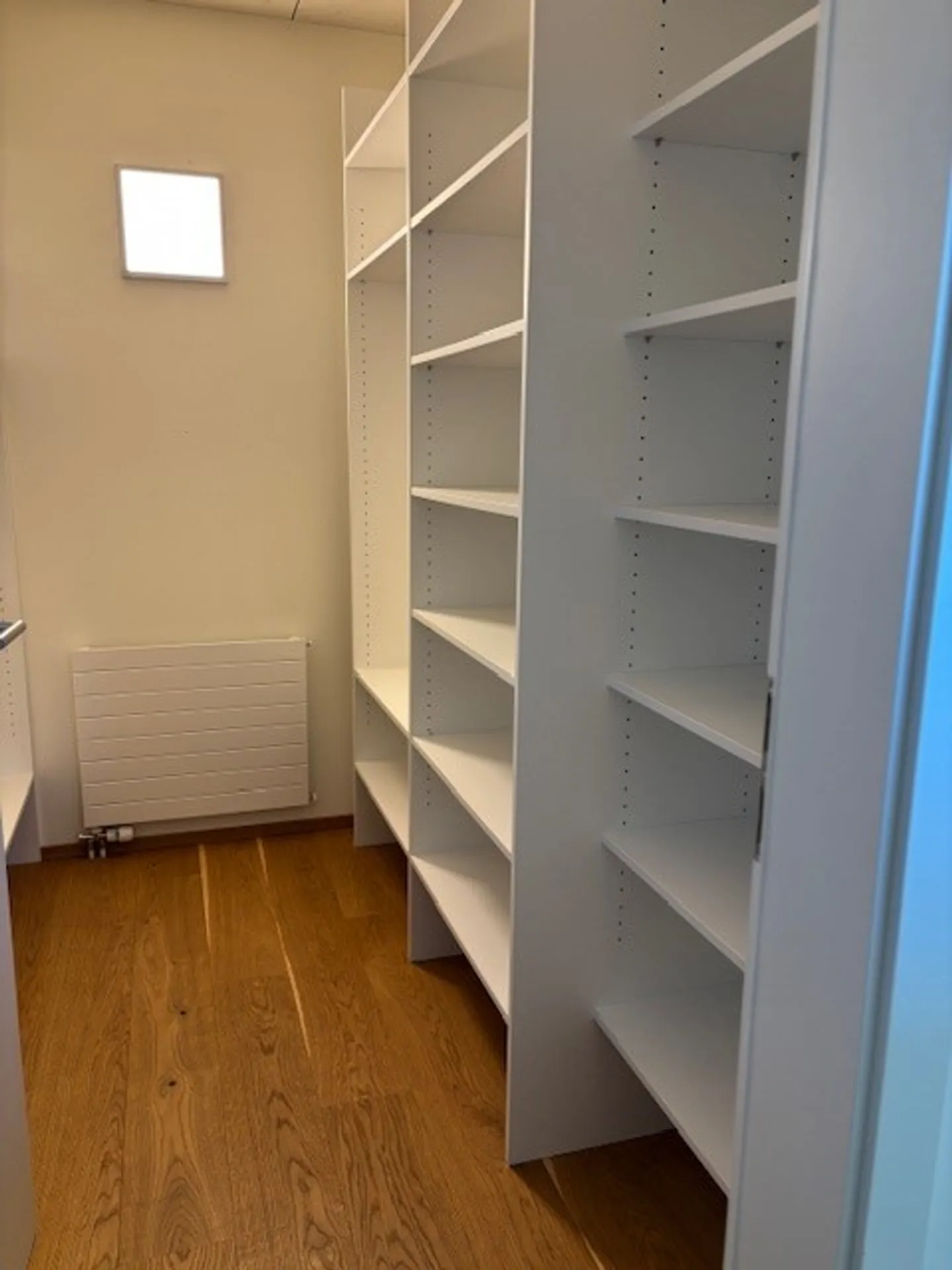 Ein Ort zum Ankommen: Idyllisches 3.5-Zimmer-Einfamilienhaus mit Garten - Photo 12 of 33