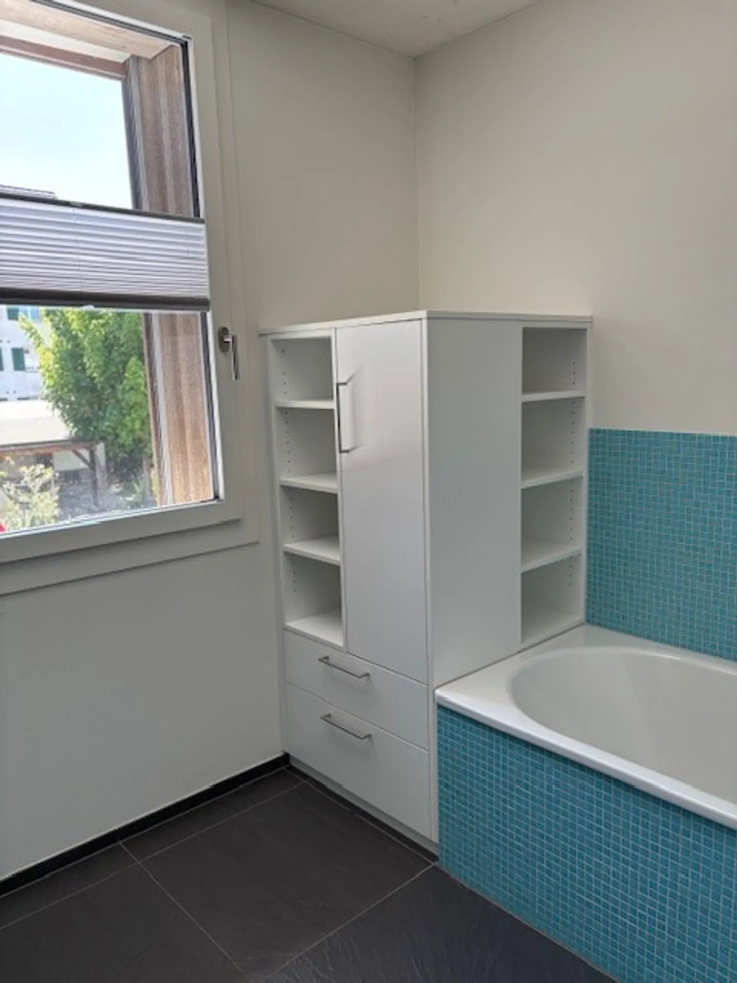 Ein Ort zum Ankommen: Idyllisches 3.5-Zimmer-Einfamilienhaus mit Garten - Photo 18 of 33