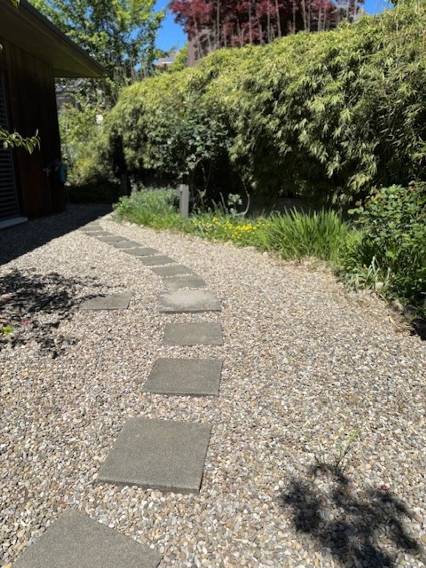 Ein Ort zum Ankommen: Idyllisches 3.5-Zimmer-Einfamilienhaus mit Garten - Photo 27 of 33