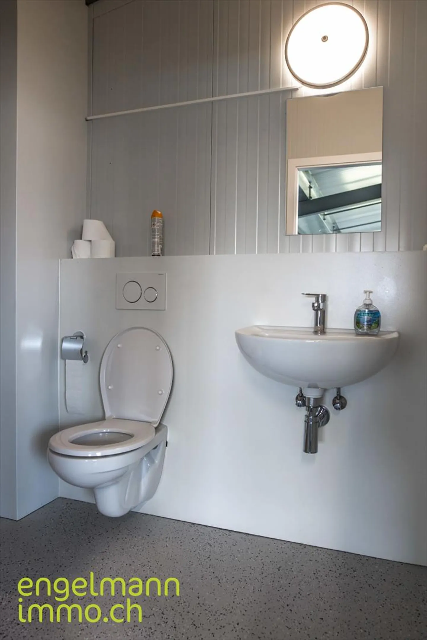 New industrial and commercial spaces - Photo 7 of 13