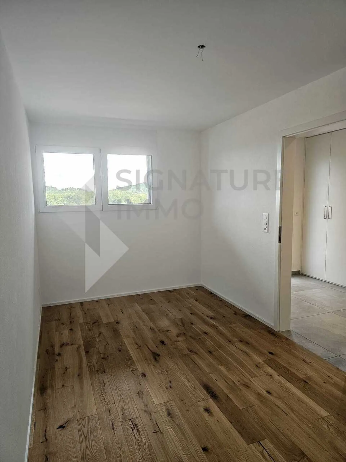 Magnifica villa con grande giardino di 5,5 stanze nel cuore della natura! - Foto 8 di 22