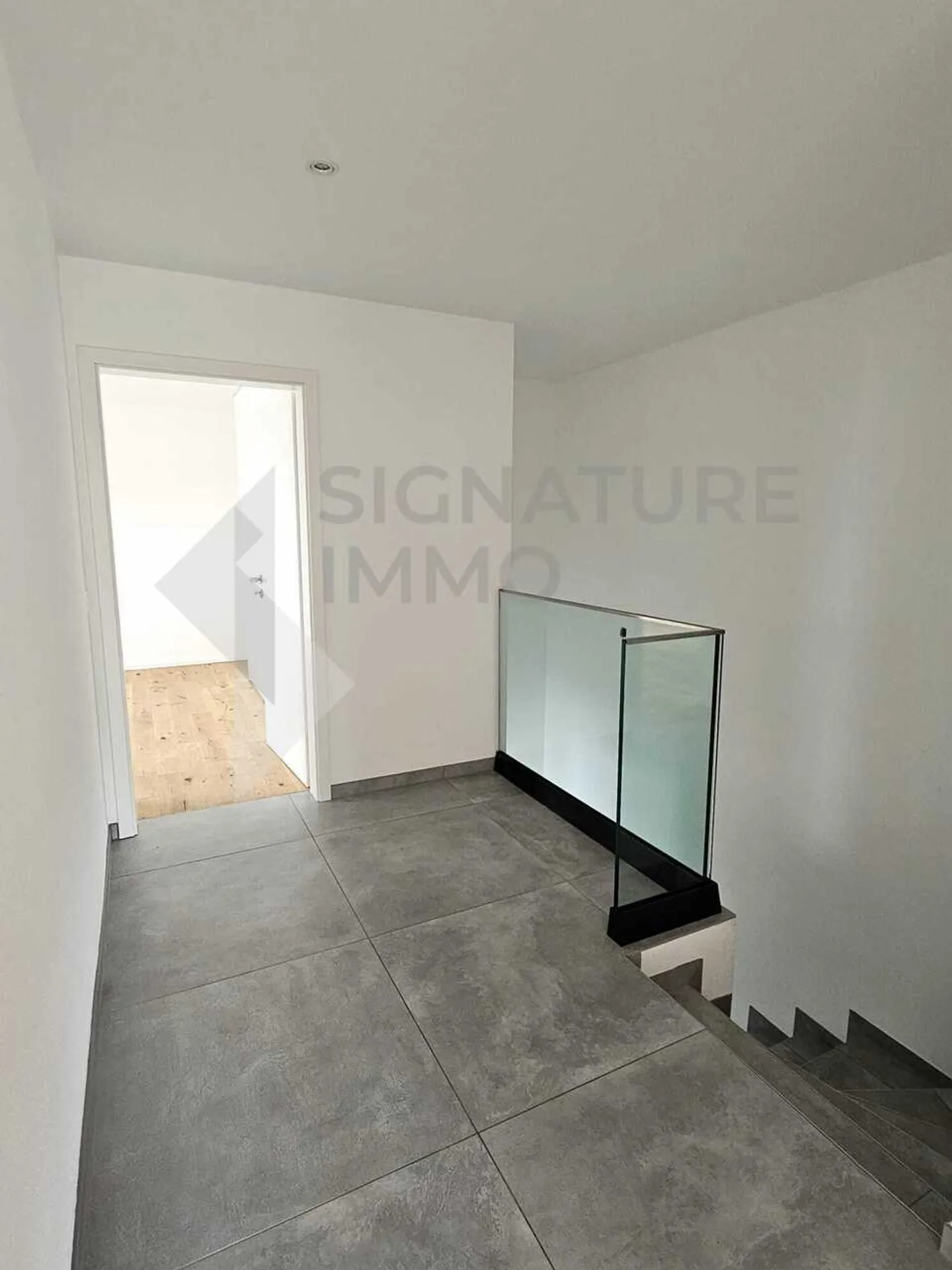 Magnifica villa con grande giardino di 5,5 stanze nel cuore della natura! - Foto 12 di 22