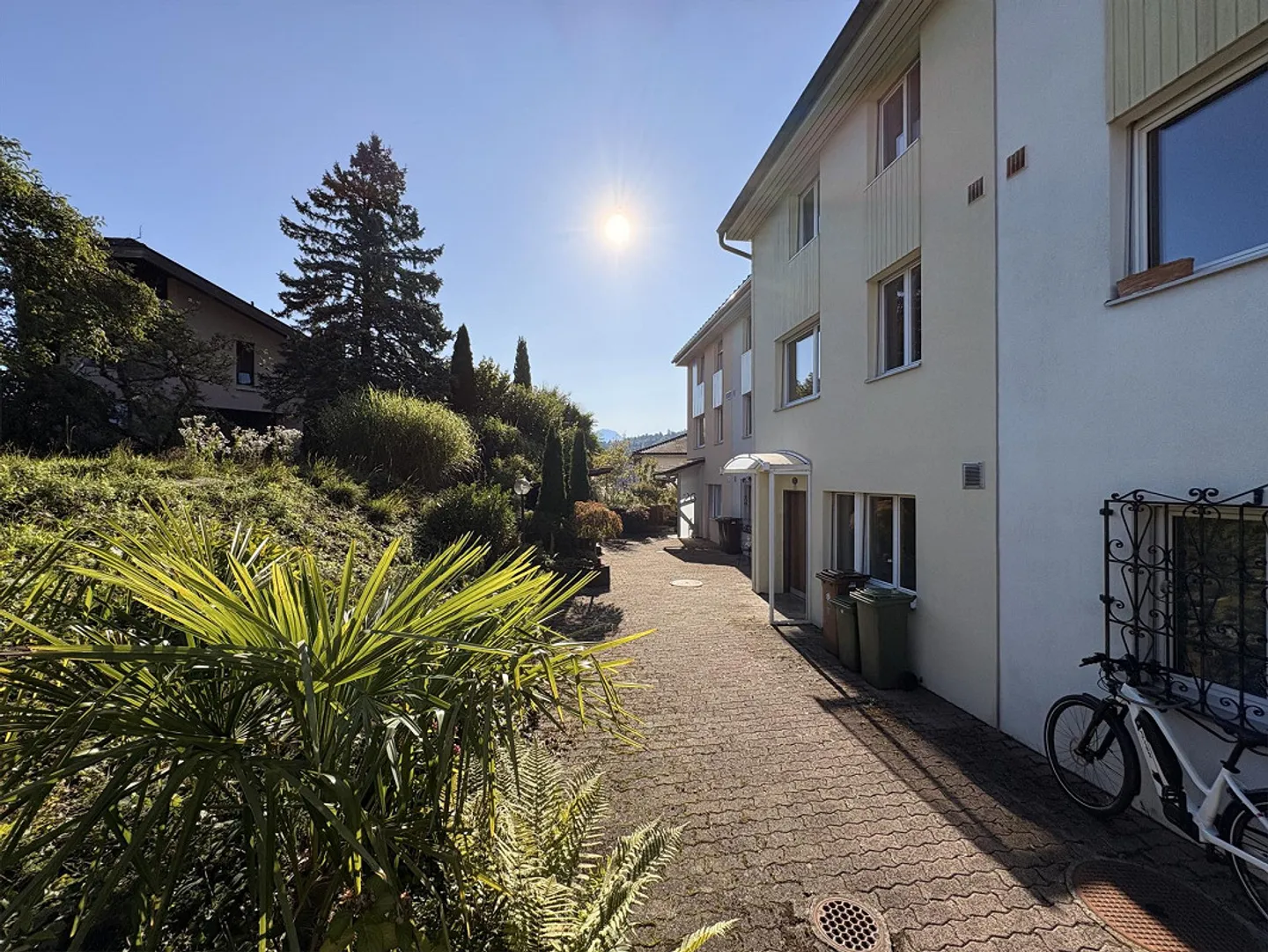 Maison individuelle avec une disposition des pièces passionnante - Photo 1 sur 13
