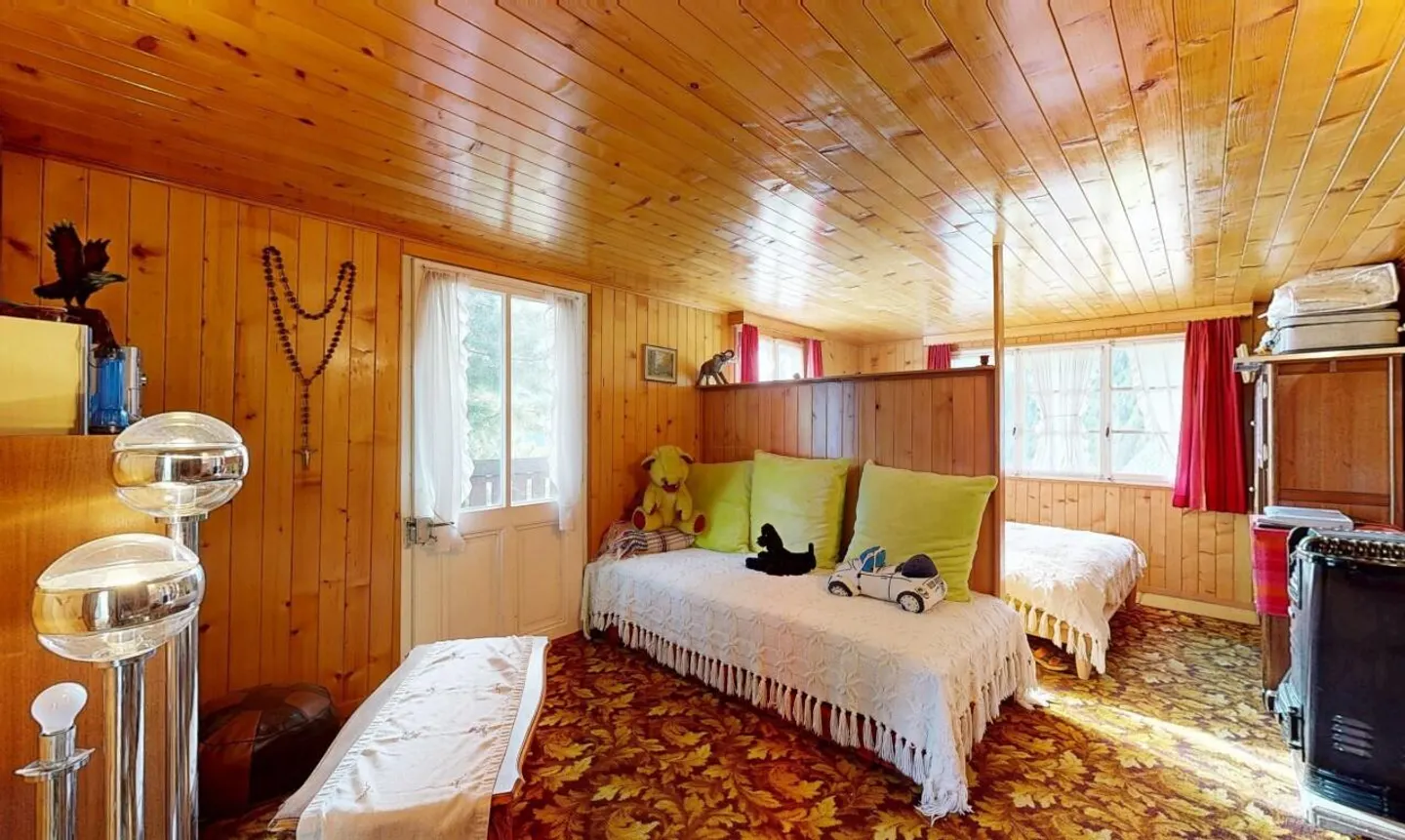Characterful Mayen with large plot in Hérémence. - Photo 8 of 11