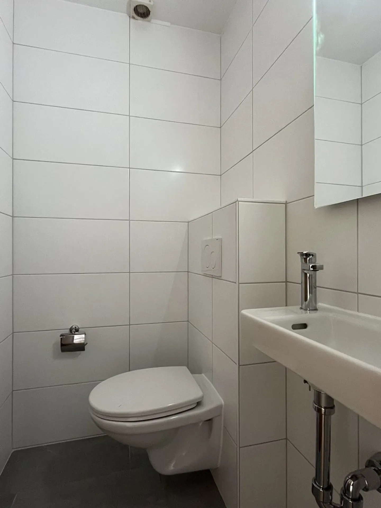 BÖSINGEN (FR) - freshly renovated 4.5-room apartment in Bösingen - Photo 8 of 9