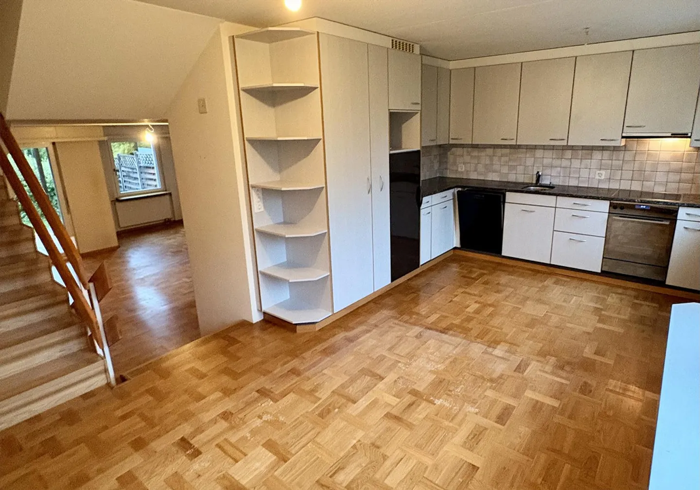 Maison individuelle avec une disposition des pièces passionnante - Photo 8 sur 13