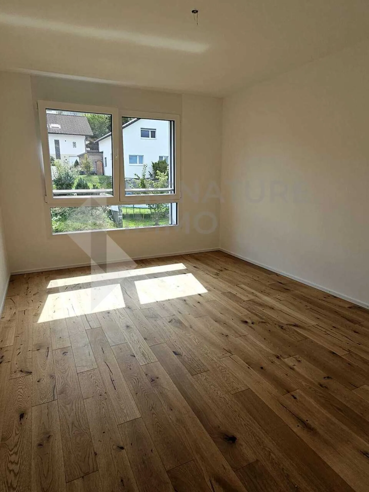 Magnifica villa con grande giardino di 5,5 stanze nel cuore della natura! - Foto 18 di 22