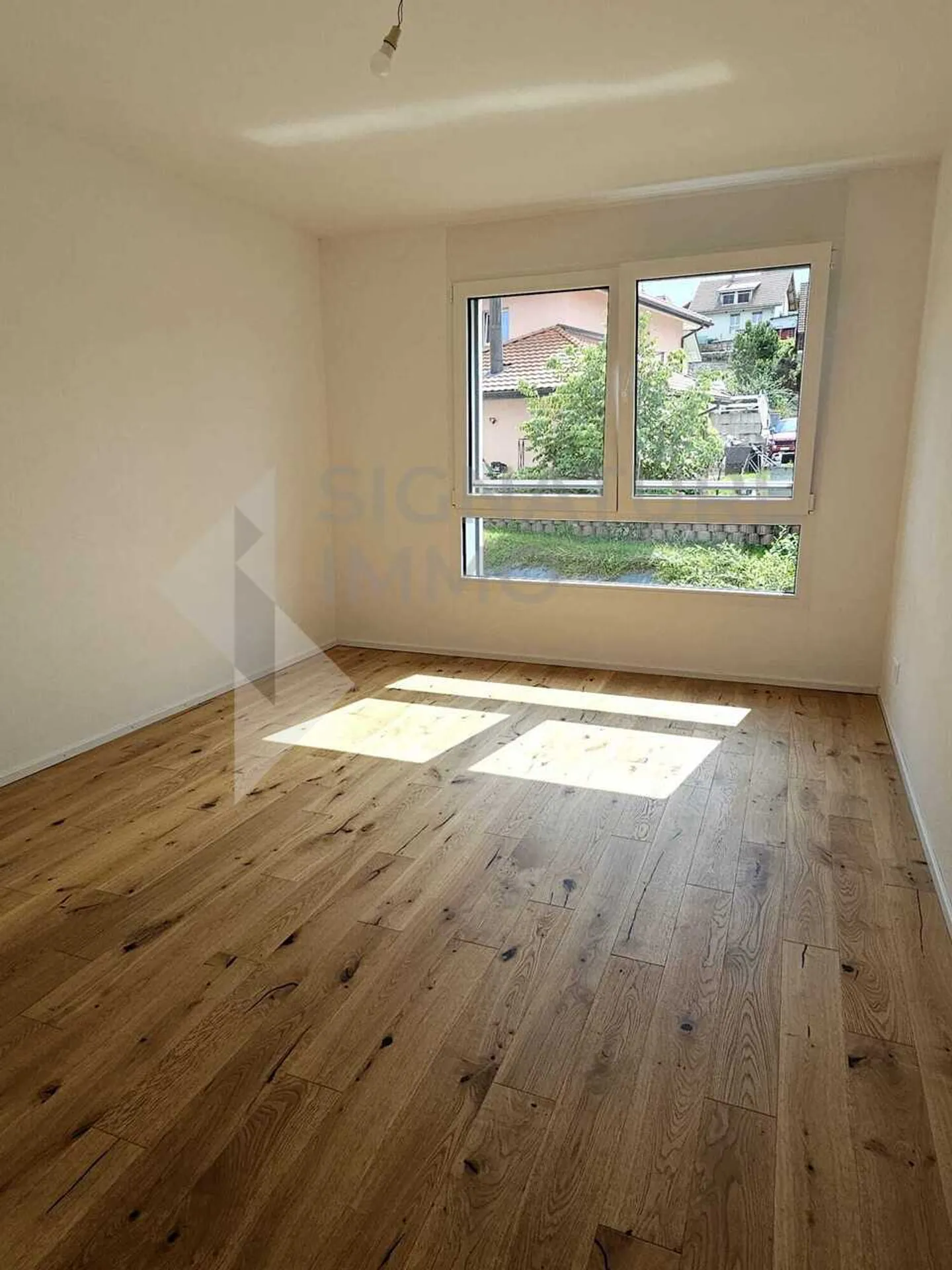 Magnifica villa con grande giardino di 5,5 stanze nel cuore della natura! - Foto 19 di 22